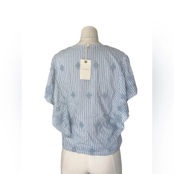 LUCKY BRAND - Cross Over Flutter Sleeve Top - Blue in Small - Picture 6 of 6